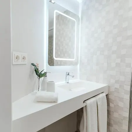 Polo 4b Apartment